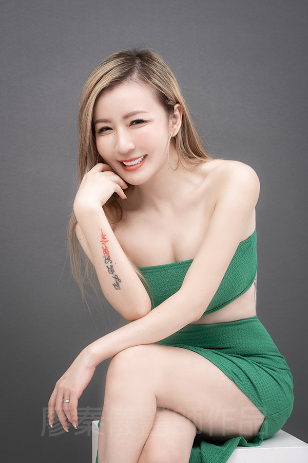 微笑曲線設計,全瓷貼片