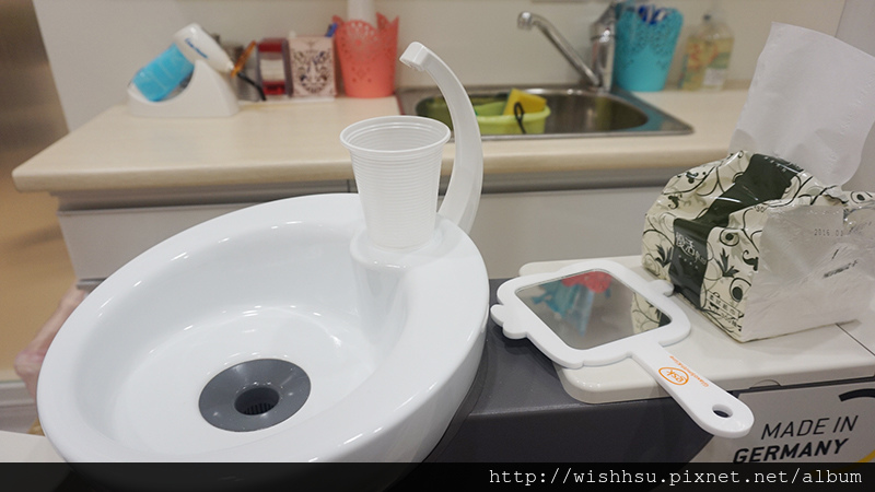 植牙專科,3D齒雕,美容牙科,晶鑽全瓷,即拔即種植牙